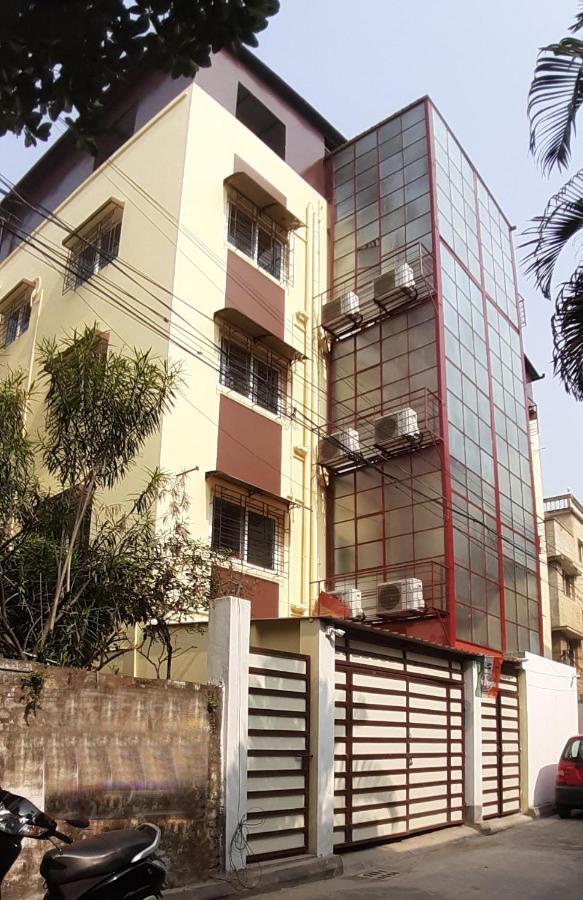 Soukyam Hotel Calcuta Exterior foto